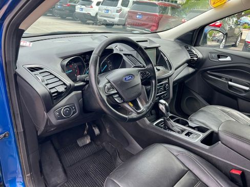 Used 2018 Ford Escape SEL w/ Ford Safe & Smart Package FWD image 15