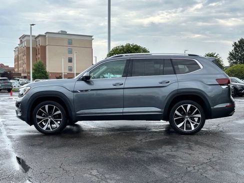 Used 2024 Volkswagen Atlas SEL Premium R-Line AWD/4WD image 5