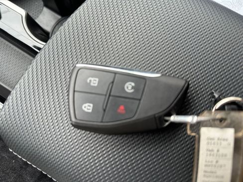 Used 2025 Chevrolet Equinox LT image 22