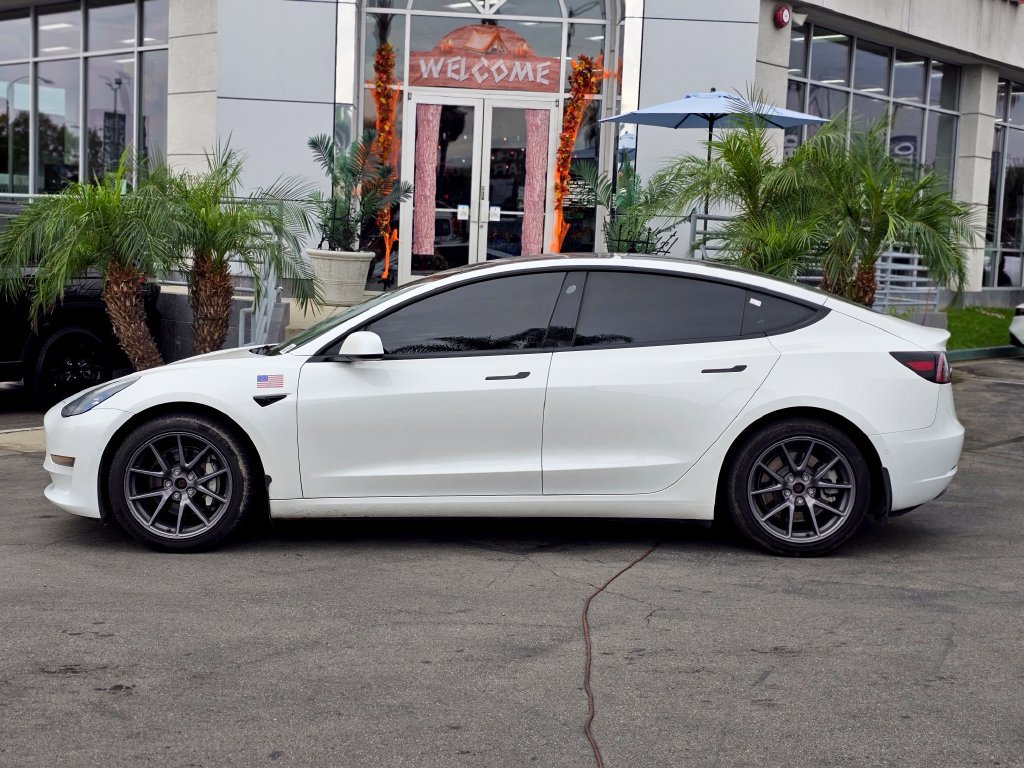 Used 2022 Tesla Model 3 Long Range AWD/4WD image 4