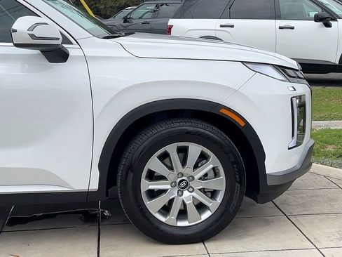 Used 2025 Hyundai Palisade SE image 14