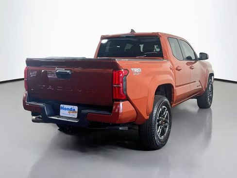 Used 2025 Toyota Tacoma TRD Sport AWD/4WD image 20