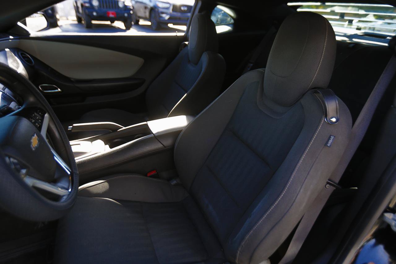 Used 2012 Chevrolet Camaro LS RWD image 5
