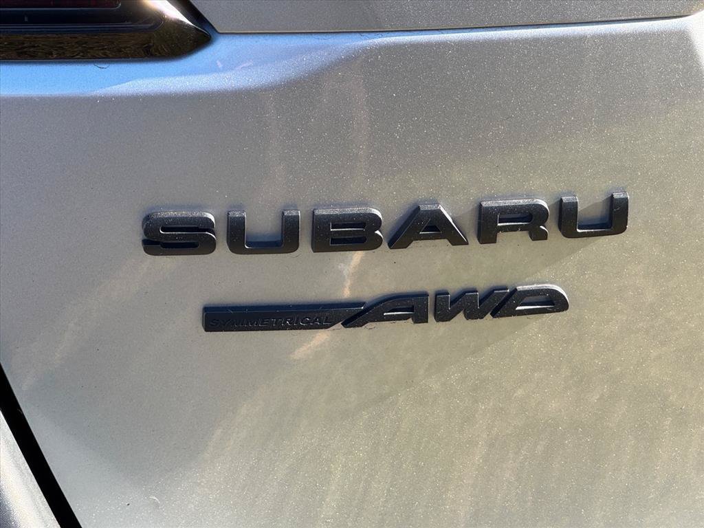 Used 2022 Subaru Outback Wilderness w/ Wilderness Package AWD/4WD image 7