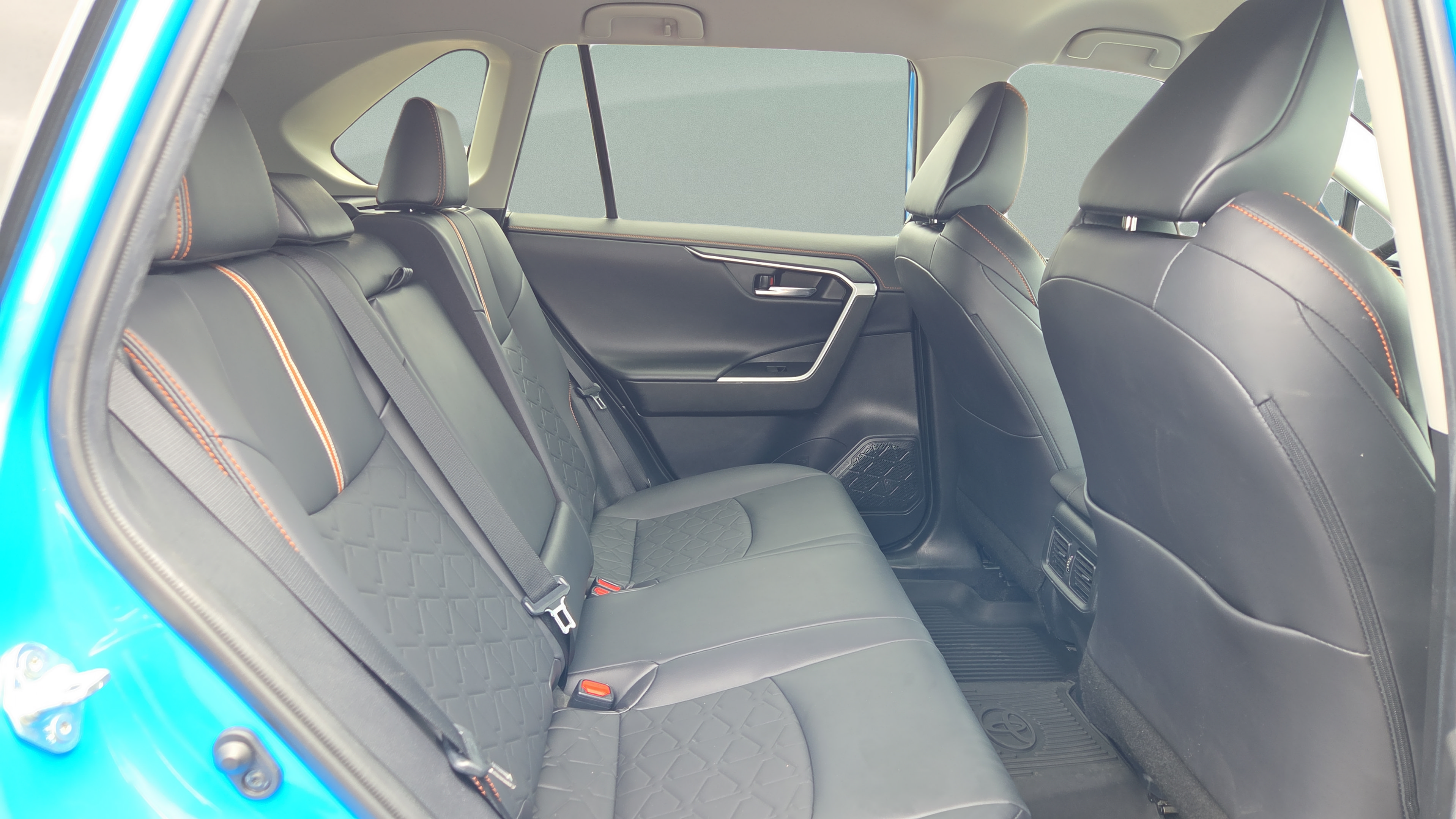 Used 2020 Toyota RAV4 Adventure AWD/4WD image 15