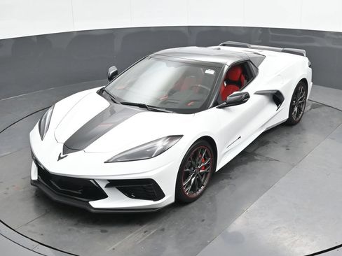Used 2023 Chevrolet Corvette Stingray Premium Conv w/ Z51 Performance Package RWD image 37