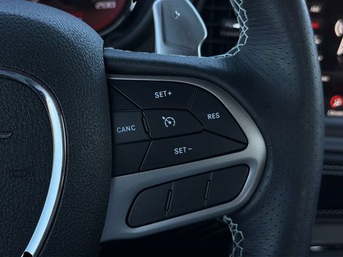 Used 2023 Dodge Challenger SRT Hellcat RWD image 12