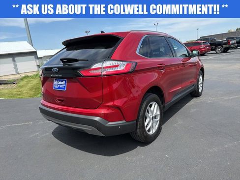 Used 2023 Ford Edge SEL w/ Convenience Package AWD/4WD image 4