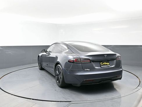 Used 2022 Tesla Model S image 4