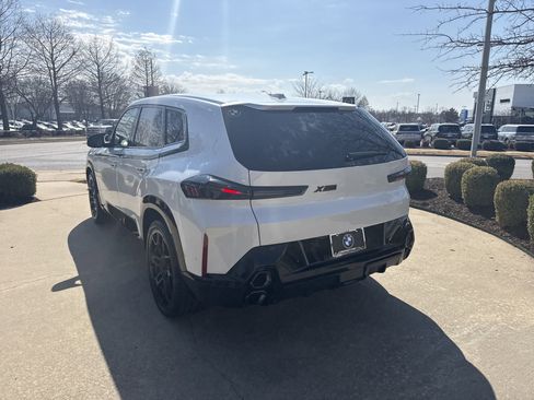 New 2026 BMW XM Label Red image 3