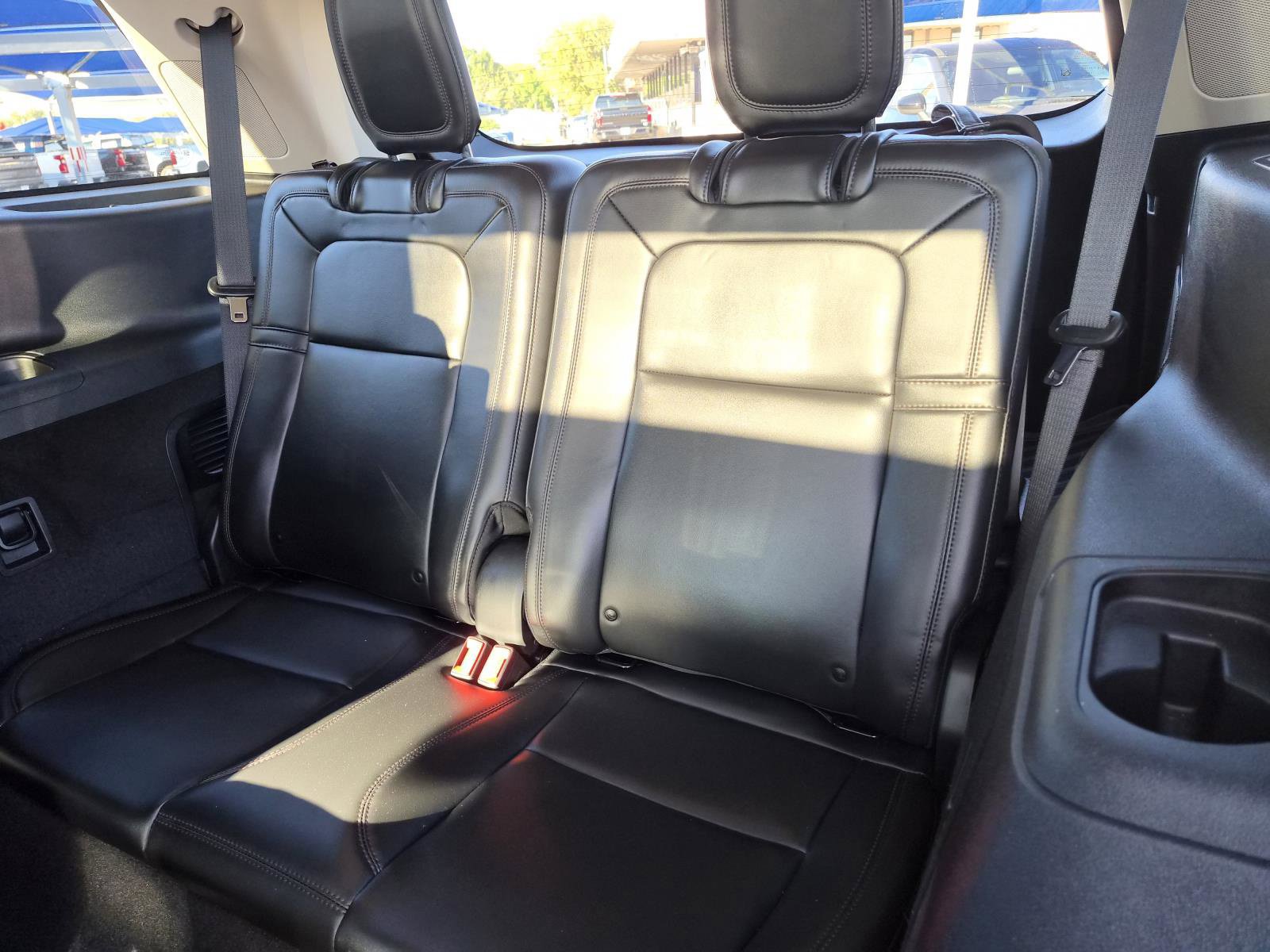 Used 2024 Lincoln Aviator Reserve w/ Equipment Group 201A AWD/4WD image 4