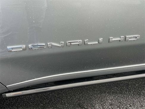 New 2026 GMC Sierra 2500 Denali Ultimate image 7