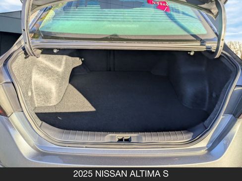 Certified 2025 Nissan Altima 2.5 S image 21