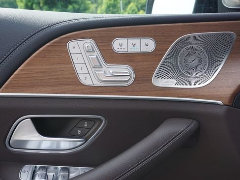 Certified 2023 Mercedes-Benz GLS 580 4MATIC image 21