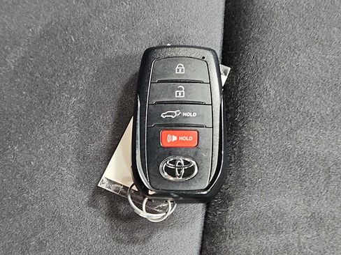 Certified 2026 Toyota C-HR AWD/4WD image 31