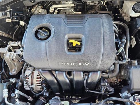 Used 2020 Hyundai Kona SE image 19