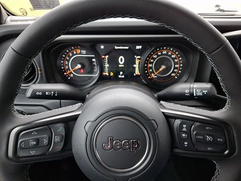 New 2026 Jeep Gladiator Mojave AWD/4WD image 14