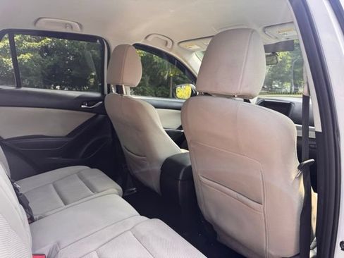 Used 2016 MAZDA CX-5 Touring FWD image 16