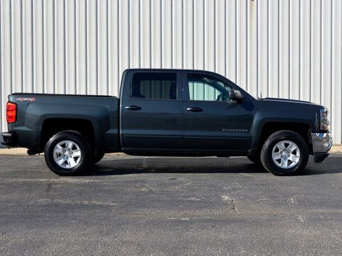 Used 2017 Chevrolet Silverado 1500 LT w/ All Star Edition image 9