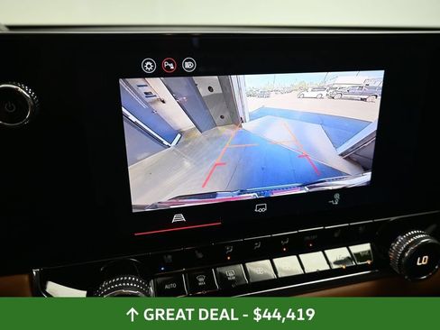 Used 2025 GMC Canyon AT4 w/ Nightfall Edition AWD/4WD image 34