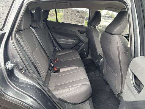 Used 2025 Subaru Crosstrek 2.0i image 10