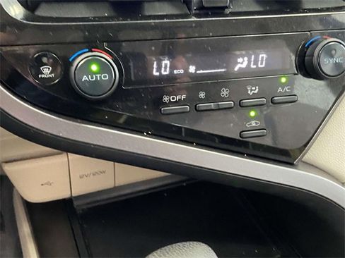 Used 2023 Toyota Camry LE image 25