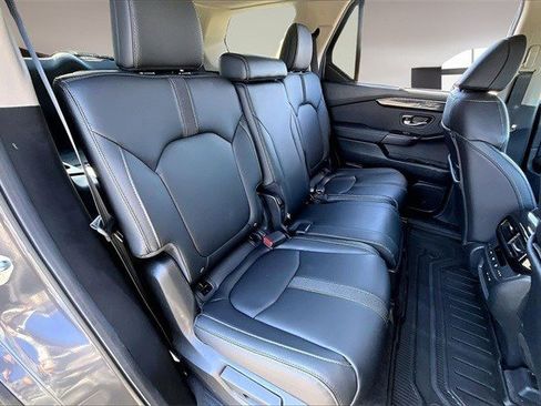 Certified 2025 Honda Pilot EX-L image 22