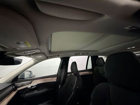 Used 2025 Volvo XC90 B6 Plus w/ Protection Package Premier image 19