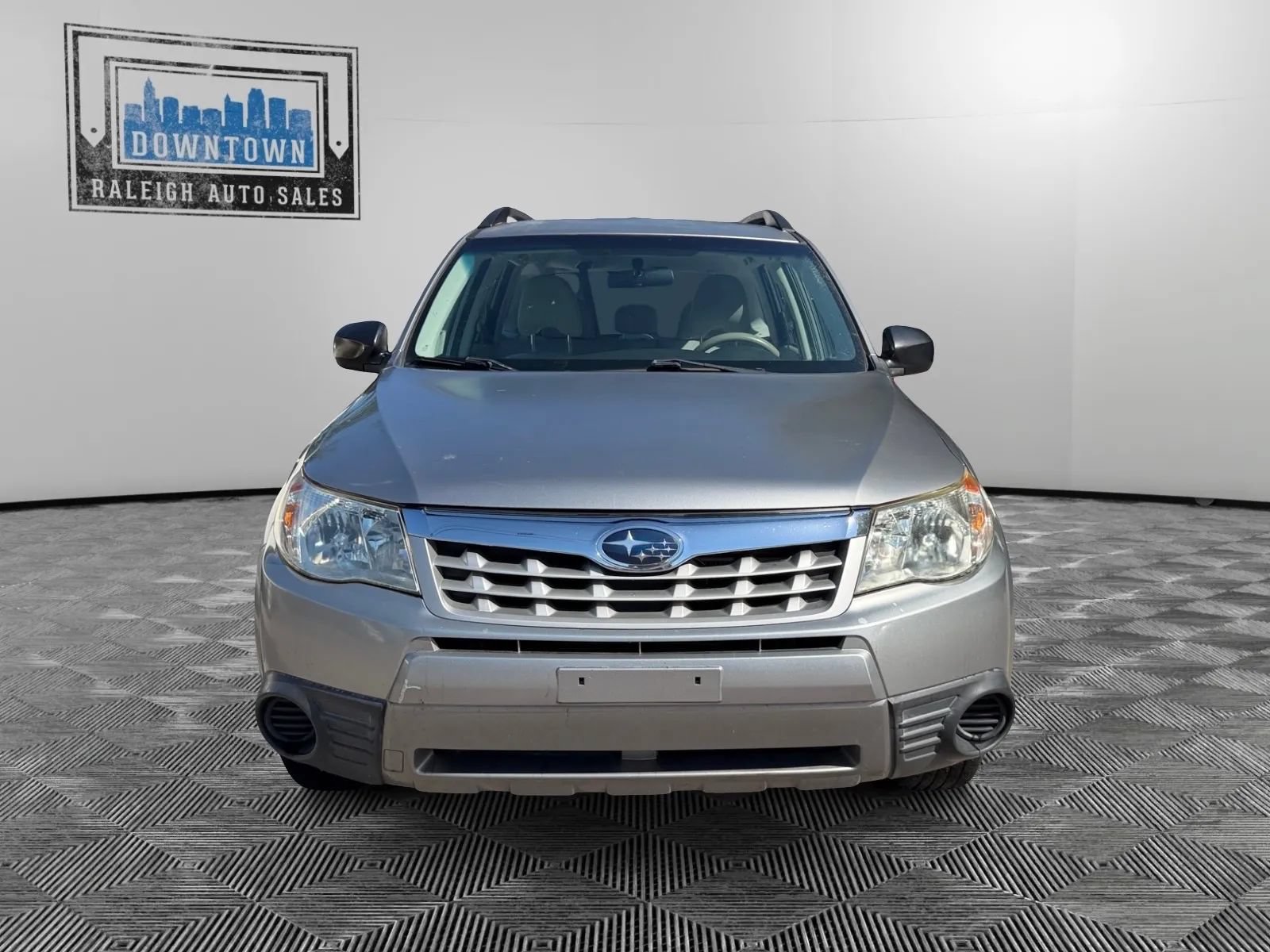 Used 2011 Subaru Forester 2.5X w/ Popular Equipment Group 1A AWD/4WD image 3