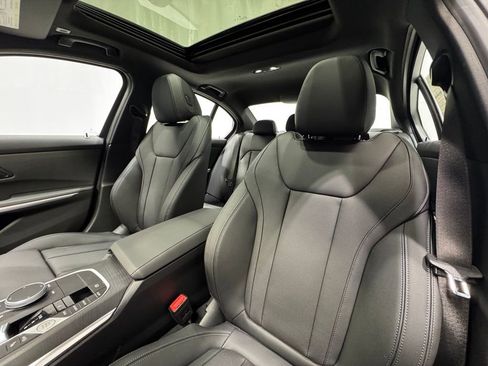 Used 2026 BMW 330i xDrive Sedan w/ Premium Package AWD/4WD image 19