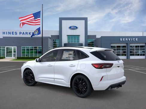 New 2026 Ford Escape ST-Line Elite w/ Equipment Group 501A AWD/4WD image 4