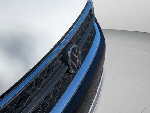 Used 2024 Volkswagen Taos S AWD/4WD image 33