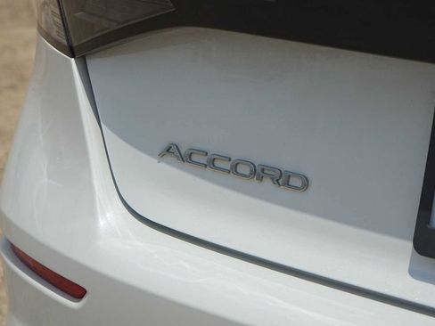 Used 2024 Honda Accord EX image 8