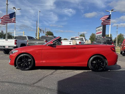 Used 2016 BMW 228i Convertible RWD image 5