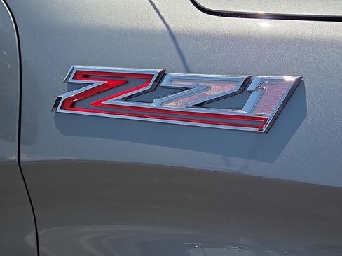 New 2026 Chevrolet Silverado 1500 LT w/ Z71 Off-Road Package AWD/4WD image 7