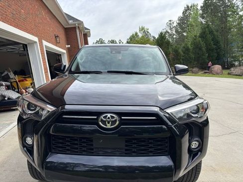 Used 2024 Toyota 4Runner SR5 image 1