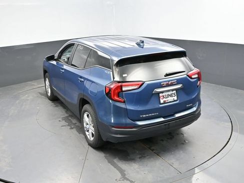 Used 2024 GMC Terrain SLE AWD/4WD image 43