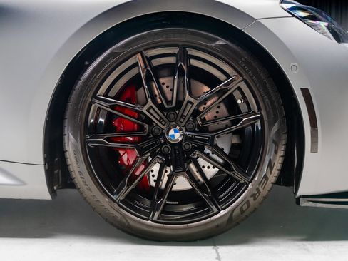 Used 2024 BMW M2 w/ Lighting Package RWD image 28