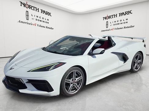 Used 2023 Chevrolet Corvette Stingray Preferred Conv w/ Z51 Performance Package RWD image 1