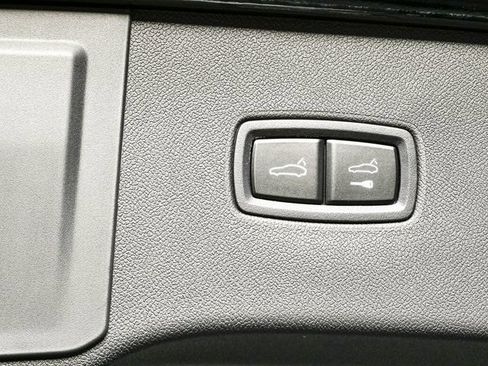 New 2026 Porsche Cayenne AWD/4WD image 31