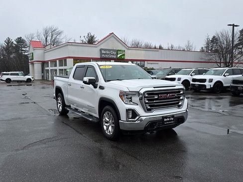 Used 2021 GMC Sierra 1500 SLT image 2