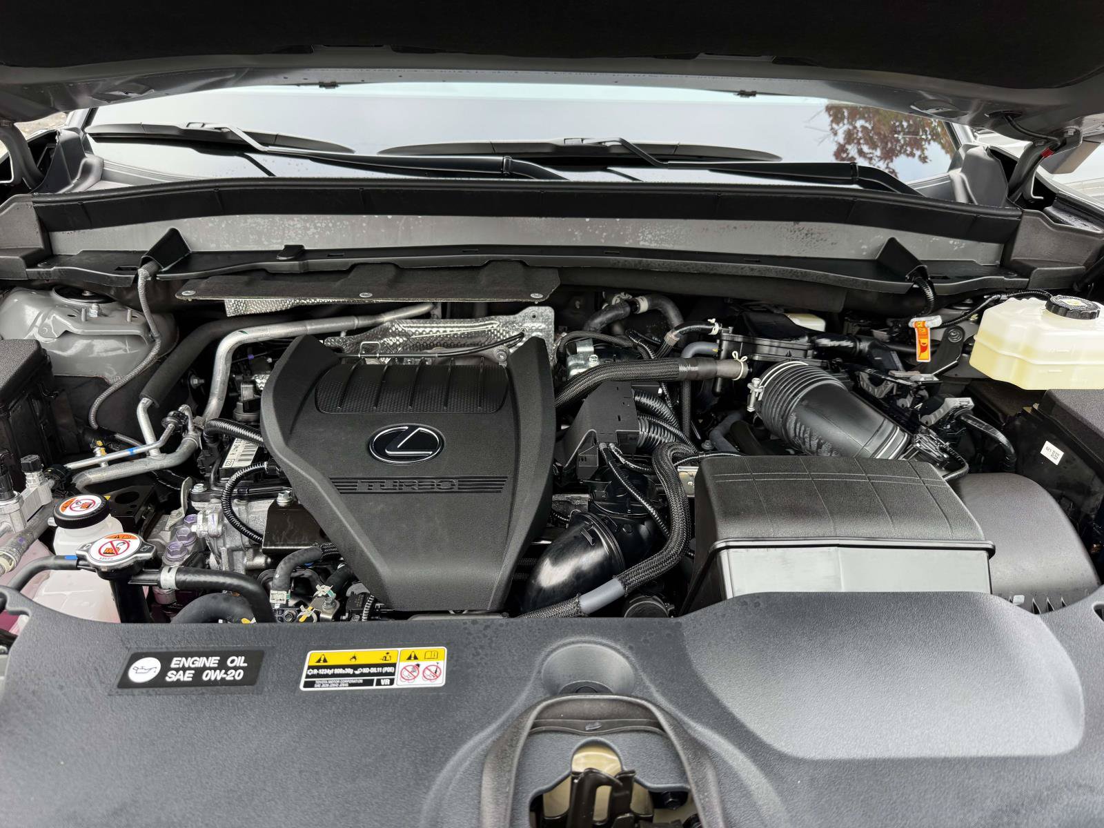 Used 2026 Lexus TX 500h AWD w/ Technology Package image 28