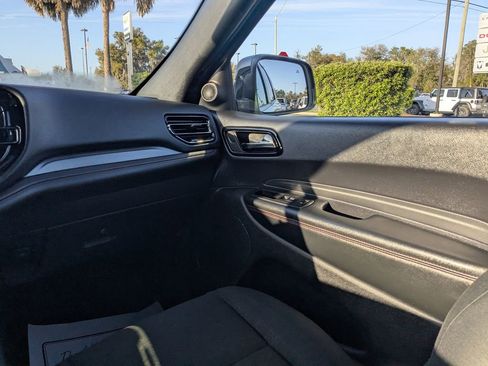 Certified 2025 Dodge Durango GT image 13