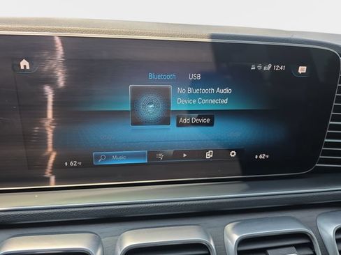 Used 2021 Mercedes-Benz GLS 450 4MATIC image 25