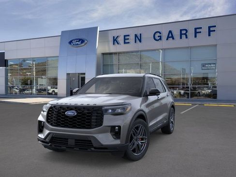 New 2026 Ford Explorer ST-Line w/ ST-Line Street Pack image 2