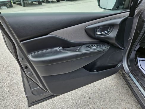 Used 2022 Nissan Murano S AWD/4WD image 20