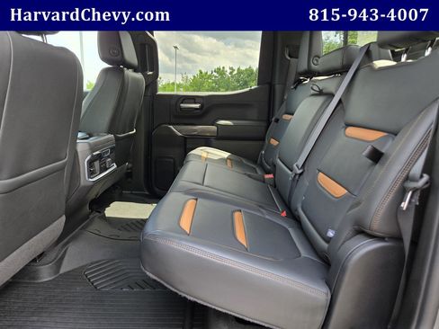 Certified 2020 GMC Sierra 1500 AT4 w/ AT4 Premium Package AWD/4WD image 28