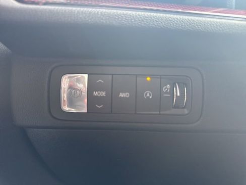 New 2026 Chevrolet Traverse Z71 w/ Driver Confidence Package image 16