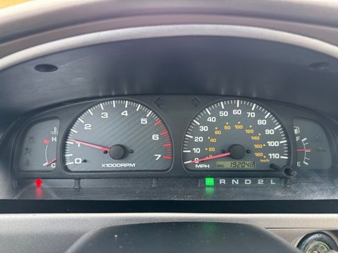 Used 2001 Toyota 4Runner SR5 image 32