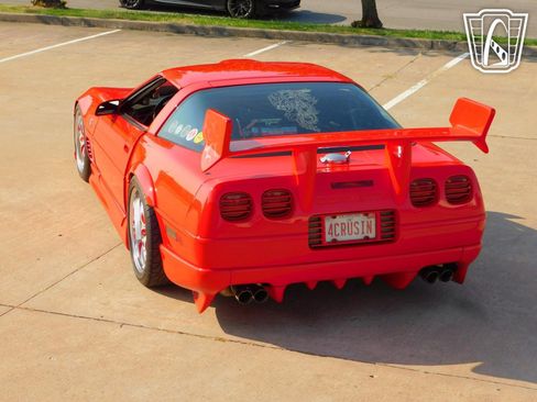 Used 1996 Chevrolet Corvette Coupe RWD image 40
